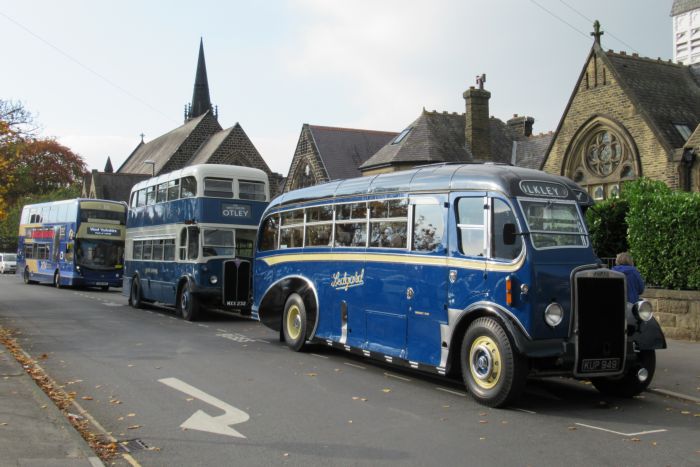 KUP 949, Ledgard coach Leyland Tiger PS1